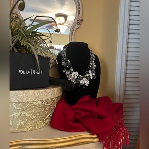 White House/Black Market Necklace